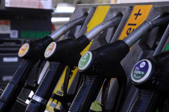 Benzina e diesel, oggi prezzi in rialzo alla pompa