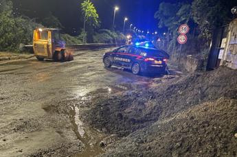 Frana in strada a Gragnano, ordinanza per evacuare 20 persone