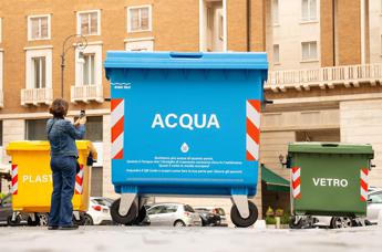 Acqua in 