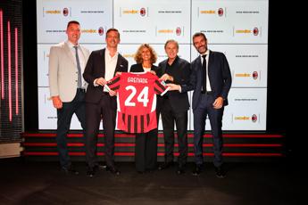 AC Milan e Grenade annunciano una nuova partnership regionale in Italia