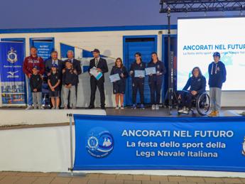 Sport, ‘Ancorati nel futuro’: a Ostia premiati dalla Lega navale italiana i giovani talenti