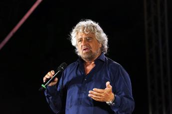 M5S, Grillo: “Rivendico il diritto alla sua estinzione”