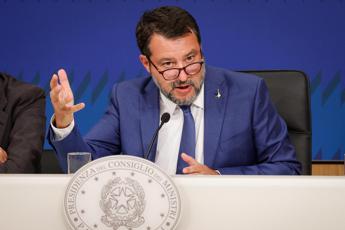 Nuovo codice della strada, Salvini: “Numero dei morti ridotto del 25% in 15 giorni”