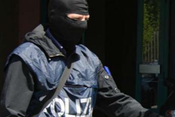 Cellula terroristica di matrice islamica a Napoli, arrestato giovane affiliato Isis