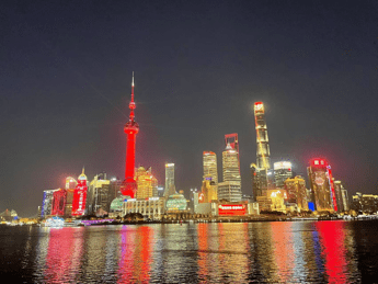 Oriental Pearl and Shanghai Tower, together with towers around the world,light up in red in celebration of the Spring Festival of the Year of the Snake