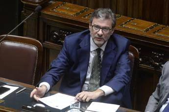 Giorgetti: No al riarmo a discapito della sanità e dei servizi 